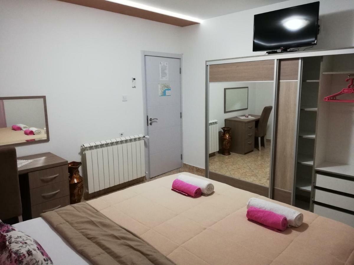 Apartments Familia Budva Exterior foto